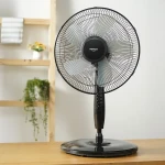 Ventilador Eco Fresh 2 en 1 de 16" pulgadas, 5 aspas y 45 w de potencia para mayor frescura y confort.